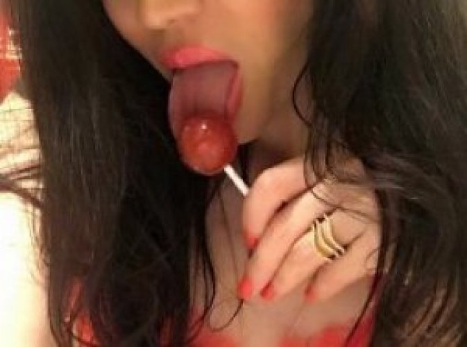 Индивидуалка Вика