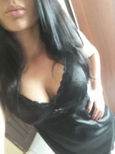 Индивидуалка Юля