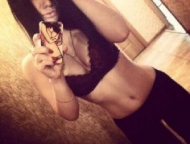 Индивидуалка света